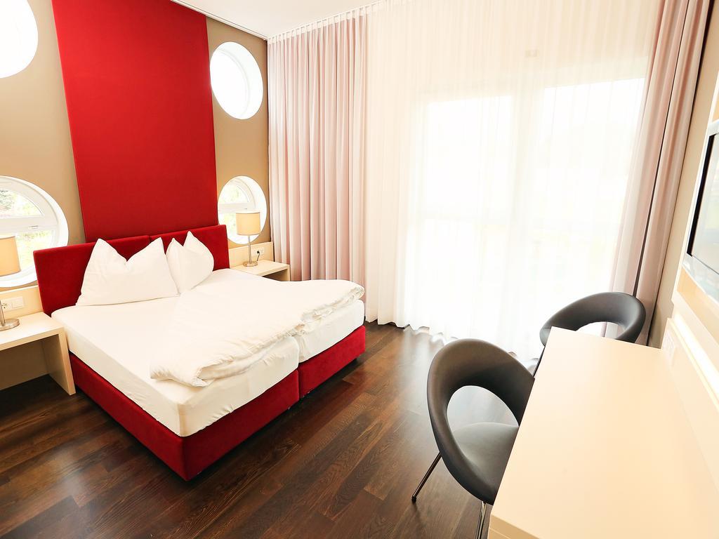 Hotel Royal X Зебоден Номер фото